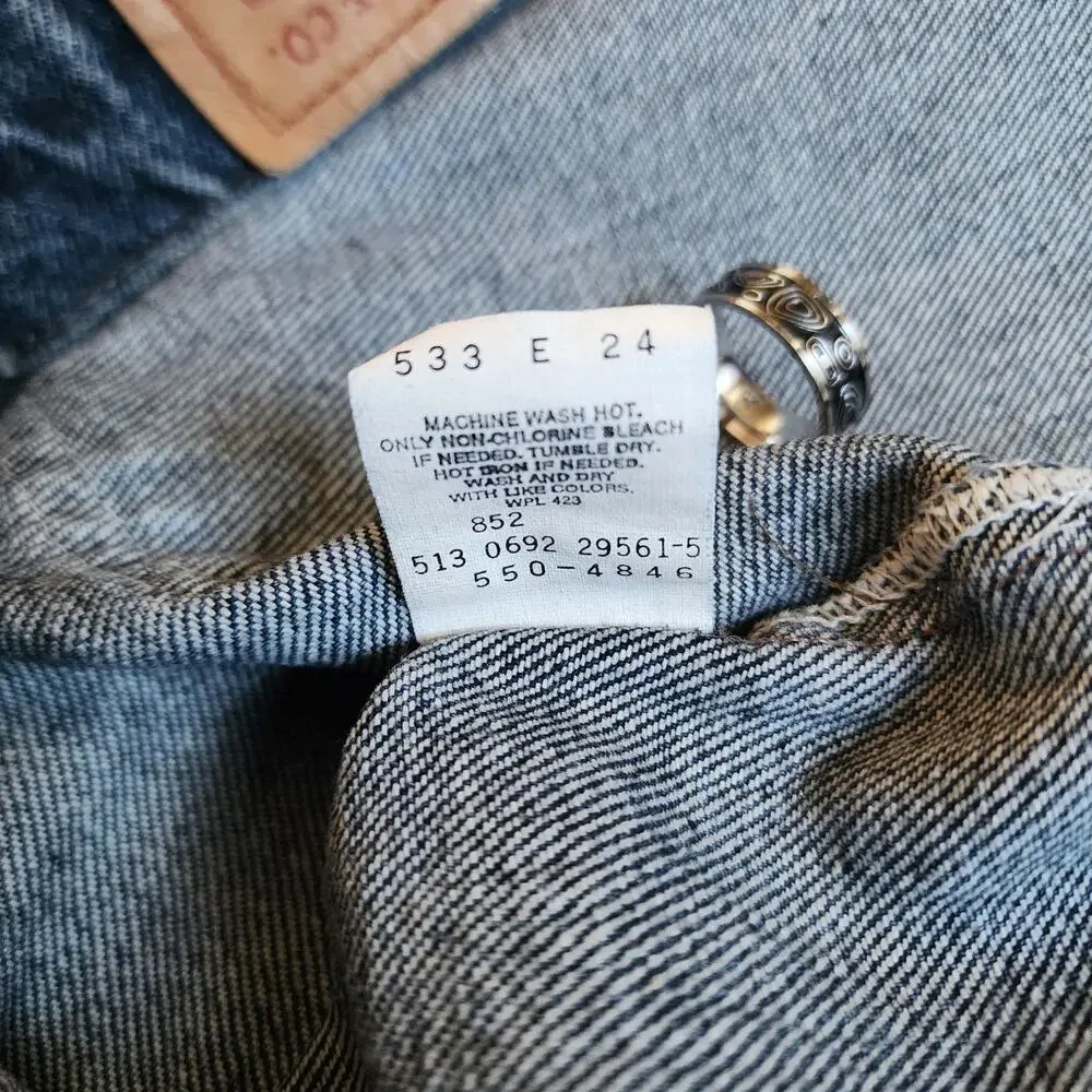 Vintage 90's 550 Levi's Relaxed Fit Blue Denim Jeans 38x30